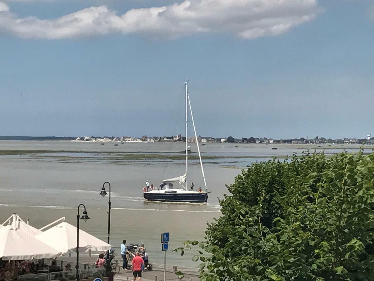 Au 10 Quai Violette Villa แซ็งต์-วาเลรี-ซัวร์-ซอมม์ ภายนอก รูปภาพ